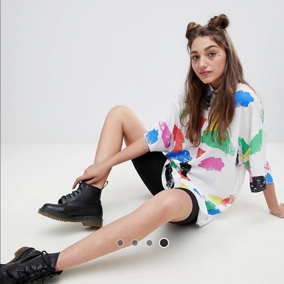 oversized shirt in bright abstract print - Picture 4 of 6